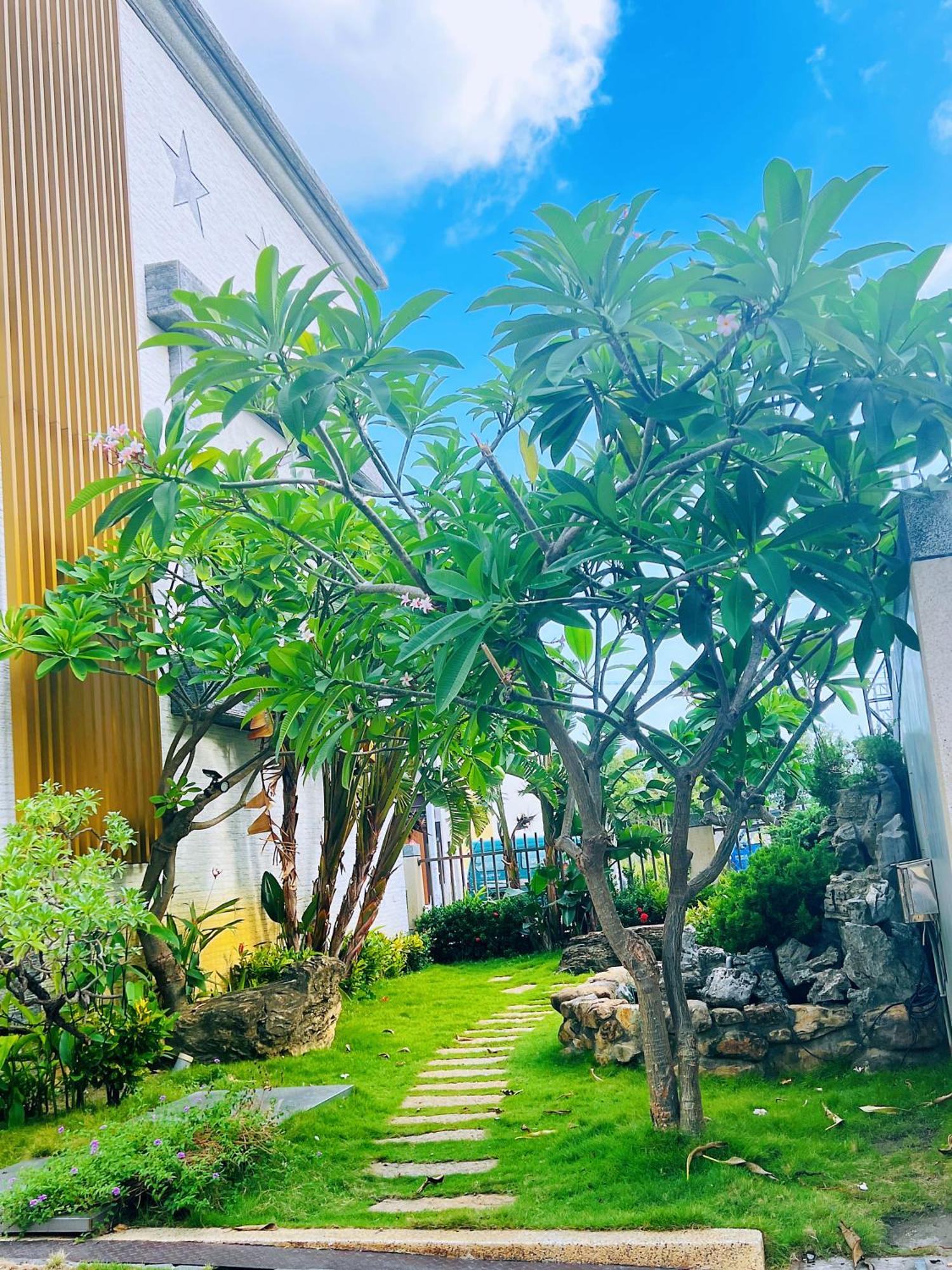 Donggang Neptune Hall Exterior photo